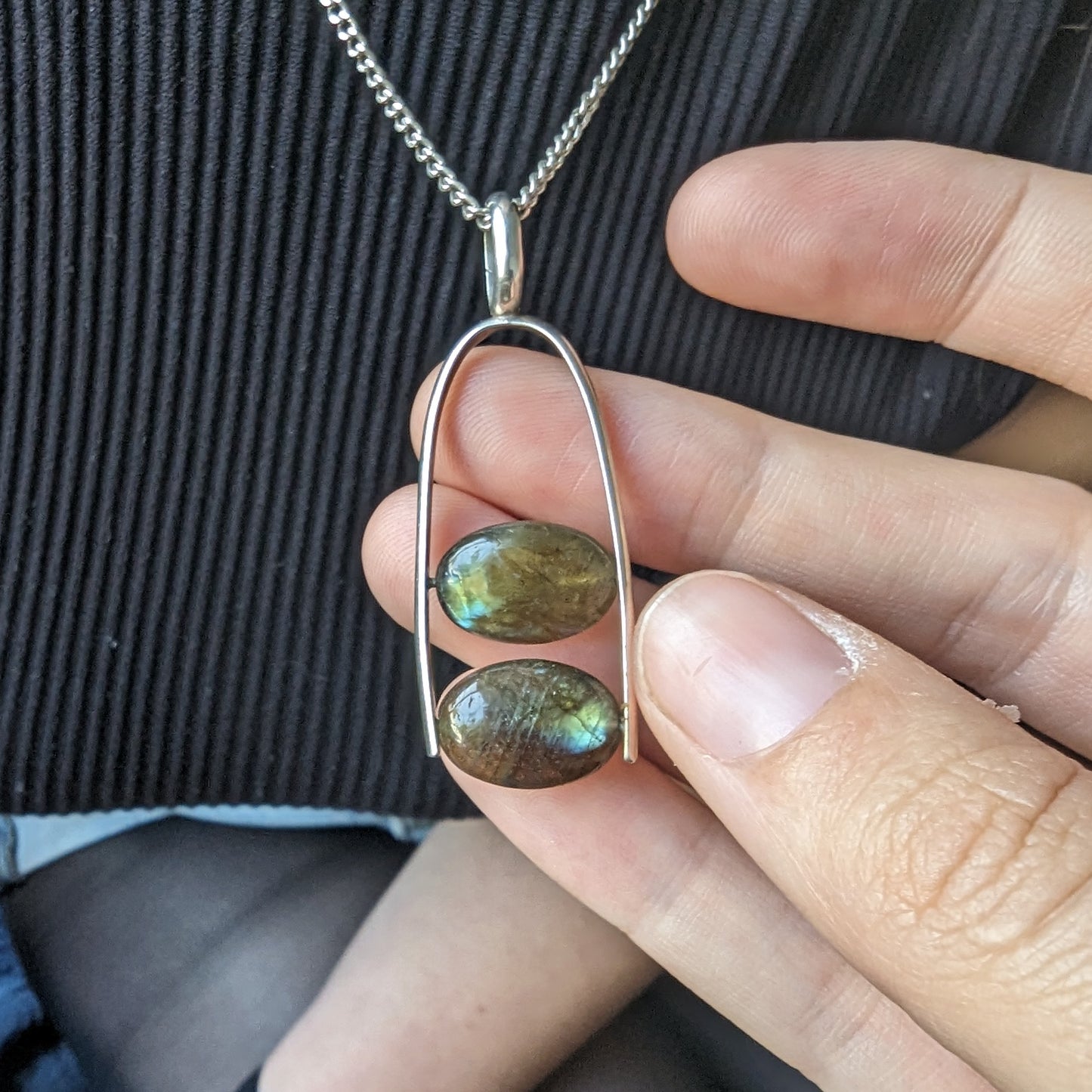 Arora Pendant and chain