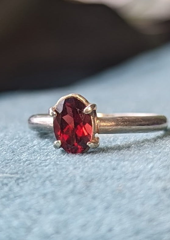 The Scarlet Ring